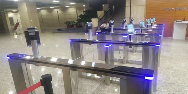 �ӱ�����Ͷ�ʼ���RM��ʱ��������Ŀ����